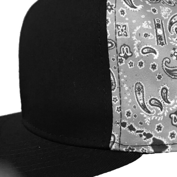 2 tone black / gray island paisley