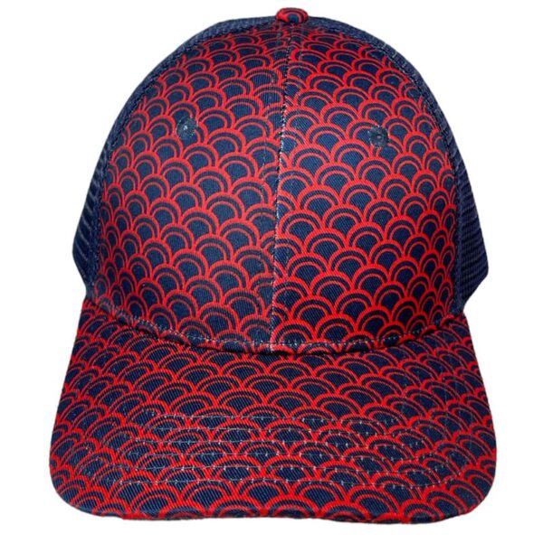 curved red/ navy scales mesh